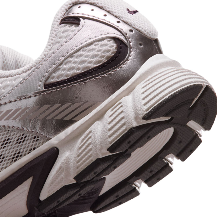 BRANDURI Pantofi sport Nike Copii Nike V5 Rnr BG - sneakerit.ro [4]