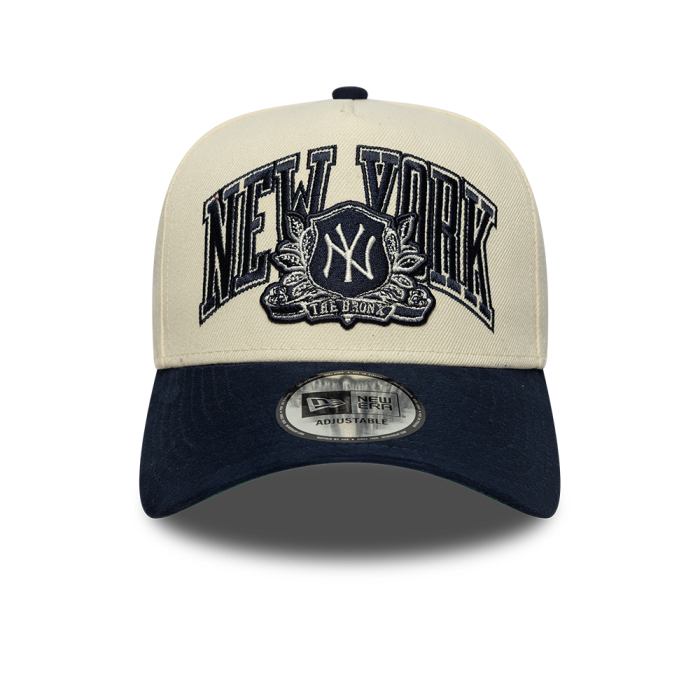 Accesorii Sapca New Era MLB New York Yankees Suede  9FORTY E-Frame Adjustable Cap Cream & Navy - sneakerit.ro [2]