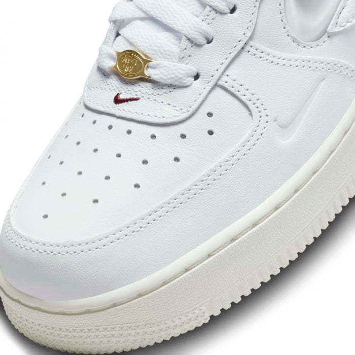 SNEAKERS DAMA Pantofi sport Nike W Air Force 1 '07 Prm 40Th History Of Logos White Sail - sneakerit.ro [3]