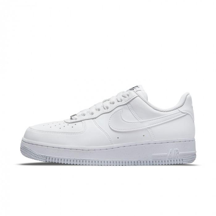 W Nike Air Force 1 07 Next Nature