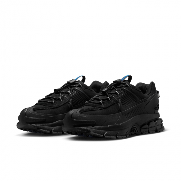 Pantofi sport Pantofi sport Nike W Zoom Vomero Roam - sneakerit.ro [2]