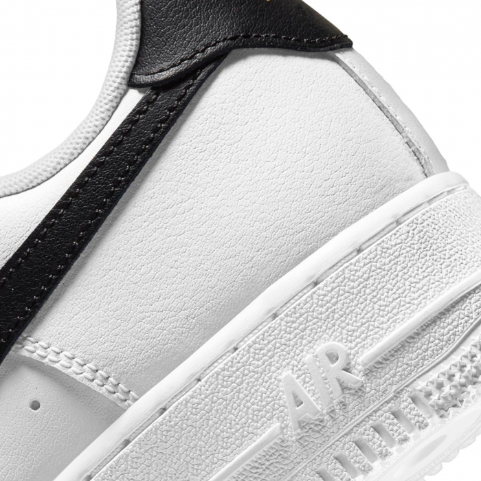 Nike Pantofi sport Nike Wmns Air Force 1 '07 Ess - sneakerit.ro [5]