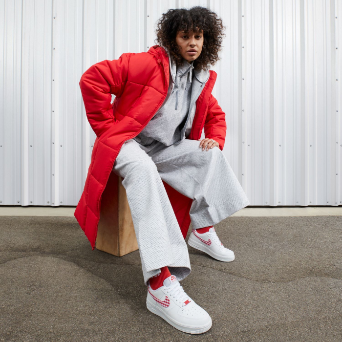 Nike Pantofi sport Nike Wmns Air Force 1 '07 Ess Trend White Mystic Red Gingham - sneakerit.ro [9]