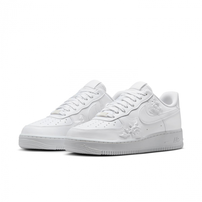 Nike Pantofi sport Nike Wmns Air Force 1 '07 Se - sneakerit.ro [2]