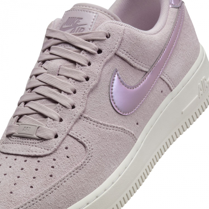 INCALTAMINTE Pantofi sport Nike Wmns Air Force 1 '07 Se Suede - sneakerit.ro [3]