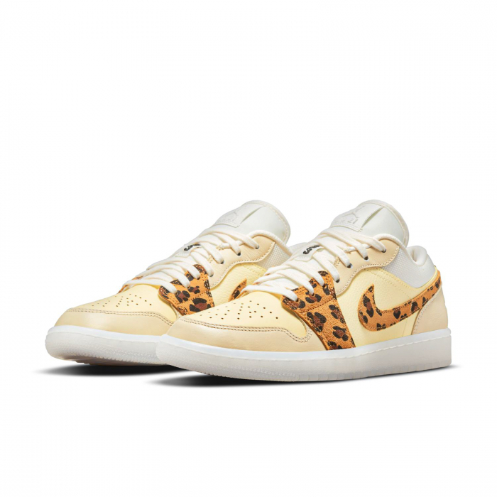 Jordan Pantofi sport Jordan Wmns Air Jordan 1 Low SNKRS Day - sneakerit.ro [2]