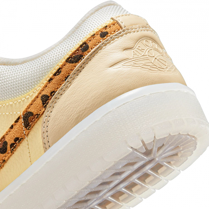 Jordan Pantofi sport Jordan Wmns Air Jordan 1 Low SNKRS Day - sneakerit.ro [5]