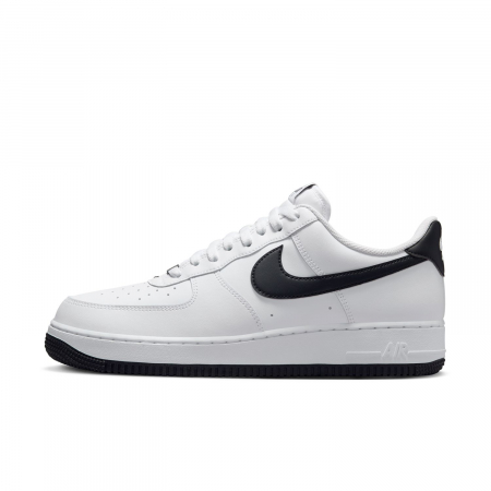 SNEAKERS BARBATI - Pantofi sport Nike Air Force 1 '07 + sneakerit.ro