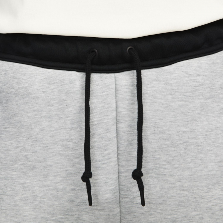 SALE Pantaloni Nike M Tech Fleece Joggers - sneakerit.ro [2]