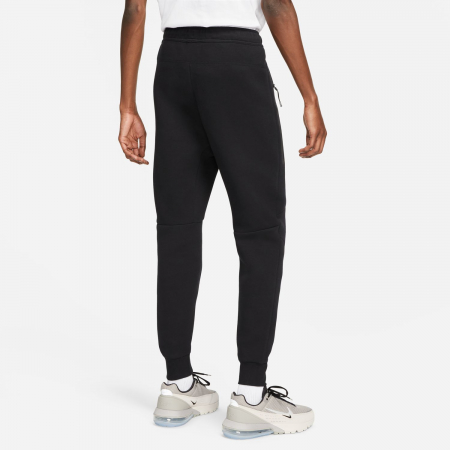 Nike Pantaloni Nike M Tech Fleece Joggers Black/Black - sneakerit.ro [1]