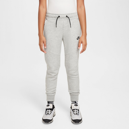 Pantaloni lungi copii - Pantaloni Nike B Nsw Tch Flc Jggr - Pd + sneakerit.ro