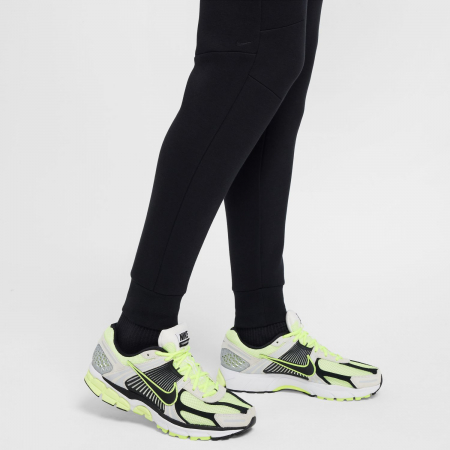 Nike Pantaloni Nike M Nk Tch Flc Jggr - sneakerit.ro [9]