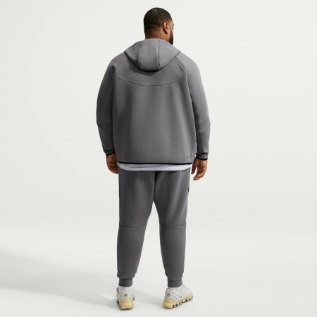 Nike Pantaloni Nike M Nk Tch Flc Jggr - sneakerit.ro [9]