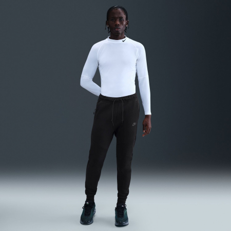 Nike Pantaloni Nike M Nk Tch Flc Jggr - sneakerit.ro [1]