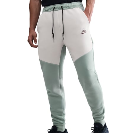 Nike - Pantaloni Nike M Nk Tch Flc Jggr