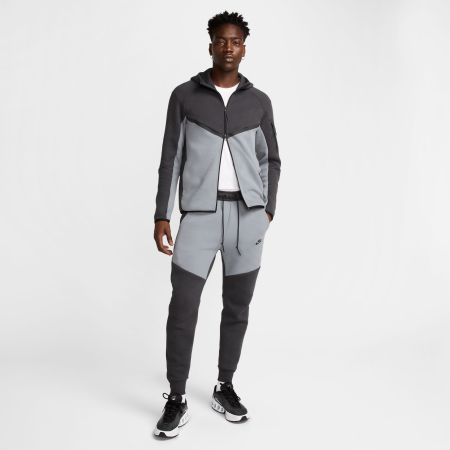 Nike Pantaloni Nike M Nk Tch Flc Jggr - sneakerit.ro [8]