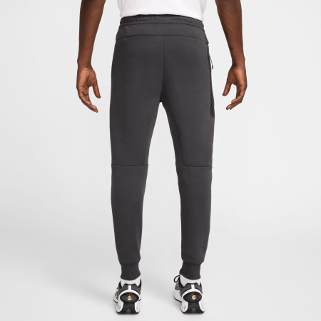Nike Pantaloni Nike M Nk Tch Flc Jggr - sneakerit.ro [1]