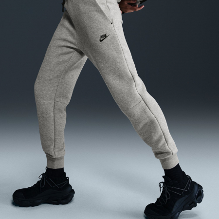 Nike Pantaloni Nike W Nsw Tech Fleece Mr Jgger 2 - sneakerit.ro [1]