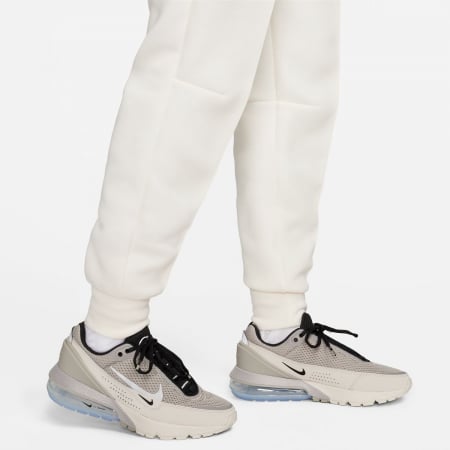 Pantaloni lungi femei Pantaloni Nike W Nsw Tech Fleece Mr JggrPale Ivory/Black - sneakerit.ro [6]