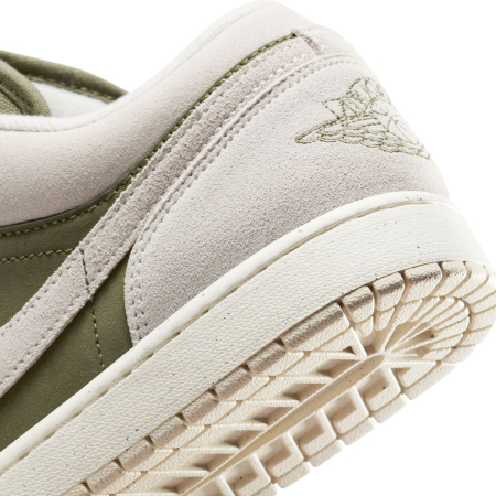 SNEAKERS BARBATI Pantofi sport Air Jordan 1 Low Se - sneakerit.ro [2]