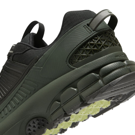 Nike Pantofi sport Nike Zoom Vomero Roam - sneakerit.ro [2]