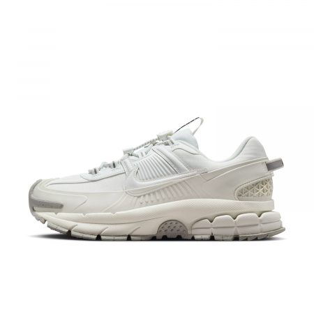 SNEAKERS BARBATI - Pantofi sport Nike W Zoom Vomero Roam + sneakerit.ro