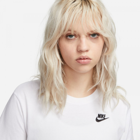 IMBRACAMINTE Tricou Nike W Nsw Tee Club - sneakerit.ro [1]