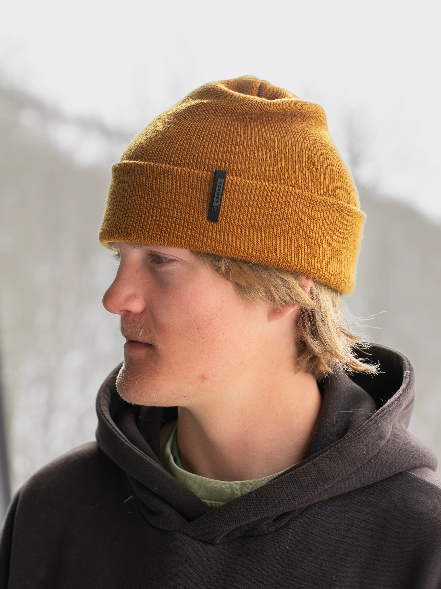 Caciula Armada Staple Golden Brown Black [2]