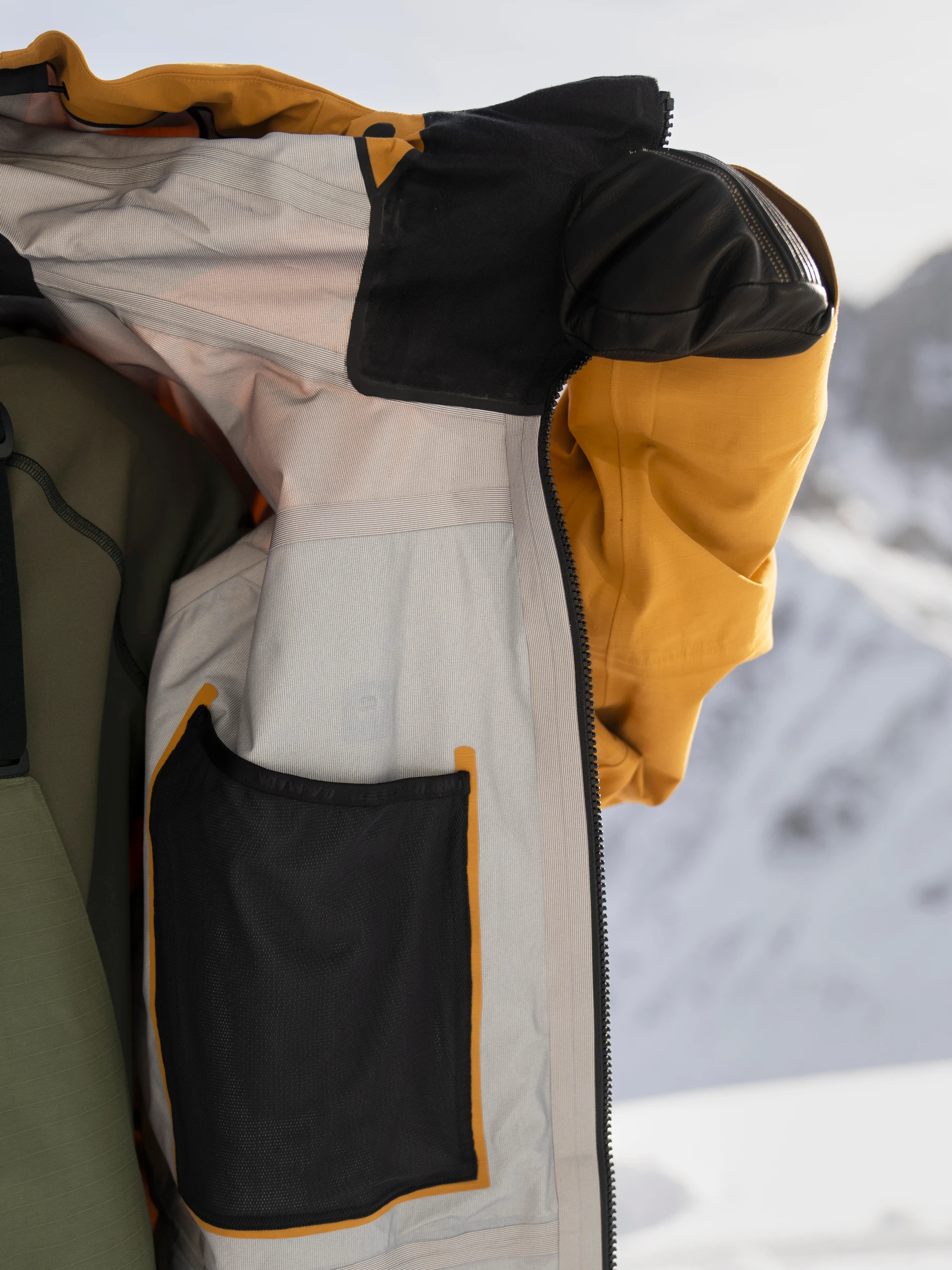 Geaca Armada Barbati Grands 3L Golden Brown 20K [4]