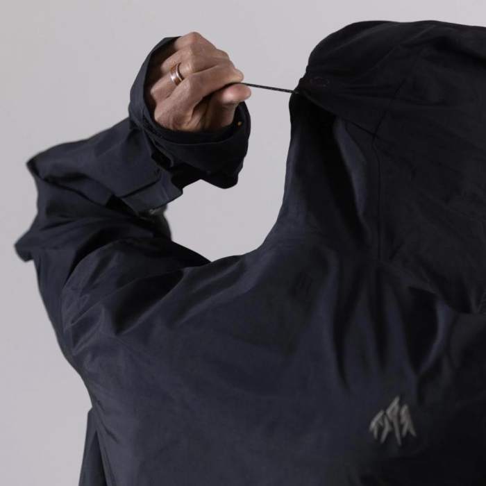 Geaca Jones Shralpinist 3L Gore-Tex Pro Black [10]