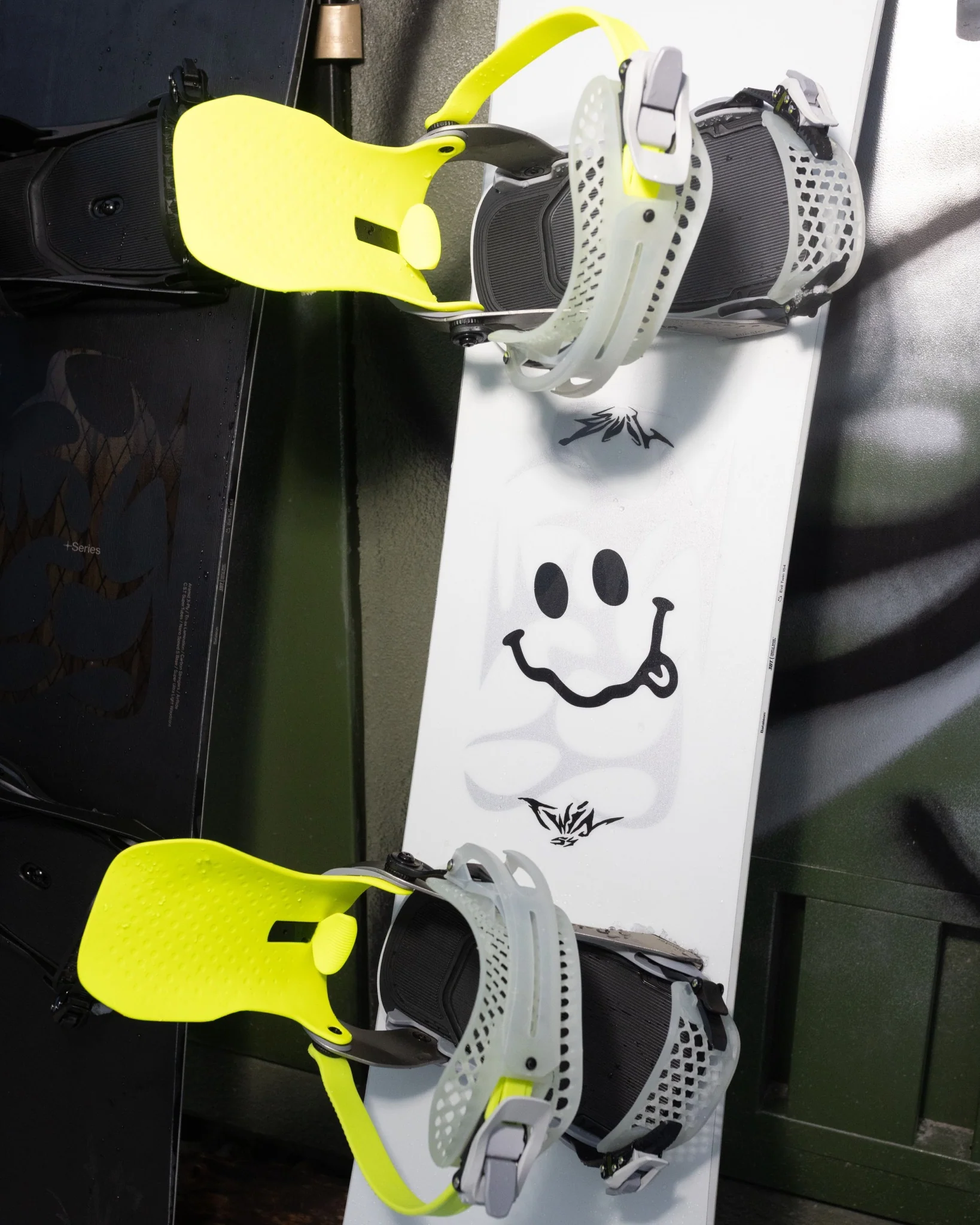 Legaturi Snowboard Bataleon Blaster AsymWrap FASE Neon Yellow Barbati [8]
