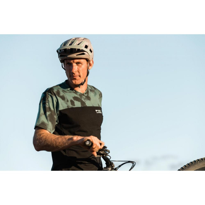 Tricou merino Mons Royale M Redwood Enduro VT Sage Tie Dye / Black [7]