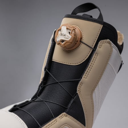 Boots Nidecker Cascade W Tan 24 25 [4]