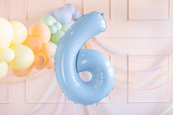 Balon din folie cifra „6”, 72 cm, albastru deschis [2]