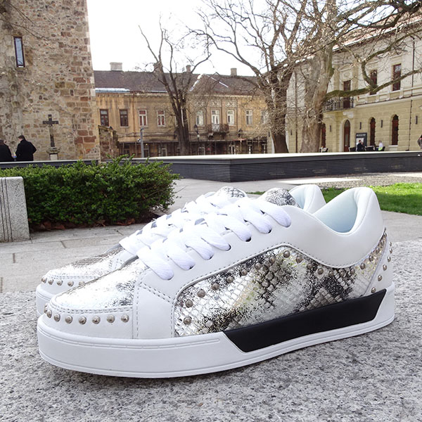 Sneakers din piele naturala alb cu imprimeu Ruxandra M3