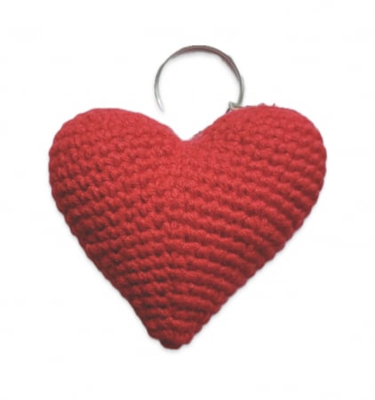 Traditionale - Crosetate - Breloc martisor Hand made crosetat inima 7 cm