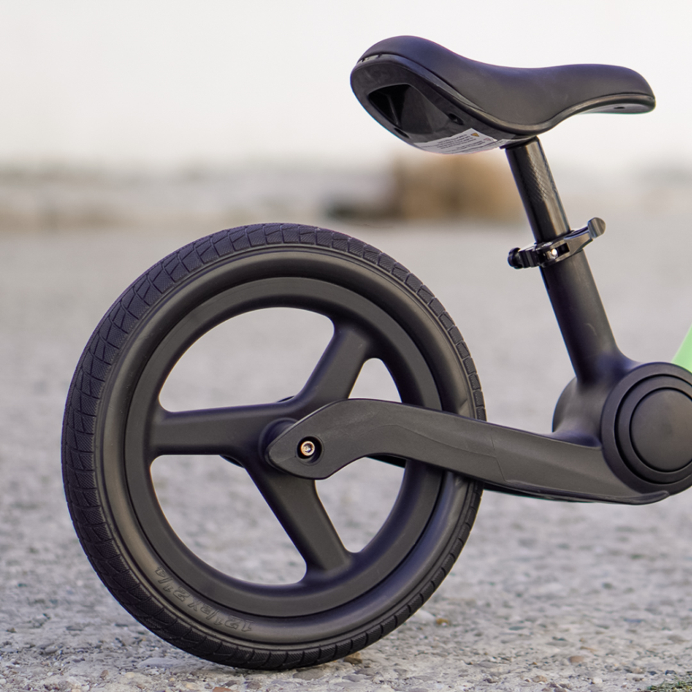 Kids’ Balance Bike, Foldable, with LED Lights, 12-Inch Inflatable Wheels, green [6]