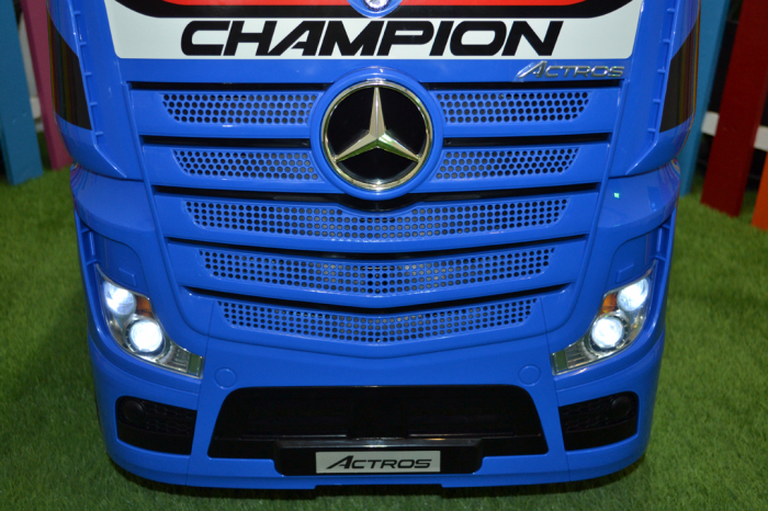 Camion electric copii Mercedes ACTROS, 4x4, 180W, 12V, premium, albastru [21]