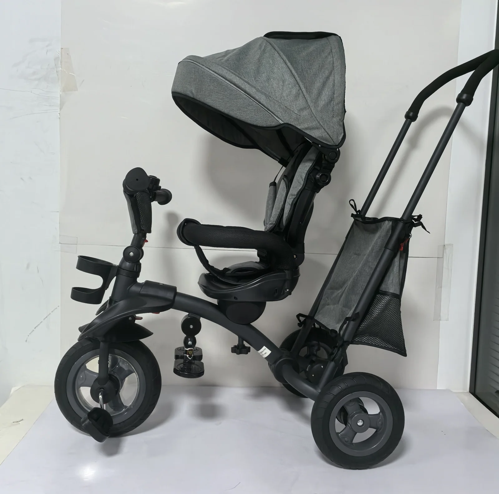 Carucior multifunctional Solley Baby, 1 - 5 ani, pliabil si reglabil, roti moi, gri [6]