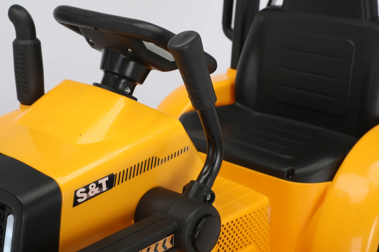 Electric ride-on excavator for children, model BJYT1066, 60W, 6V, remote control included, yellow [2]