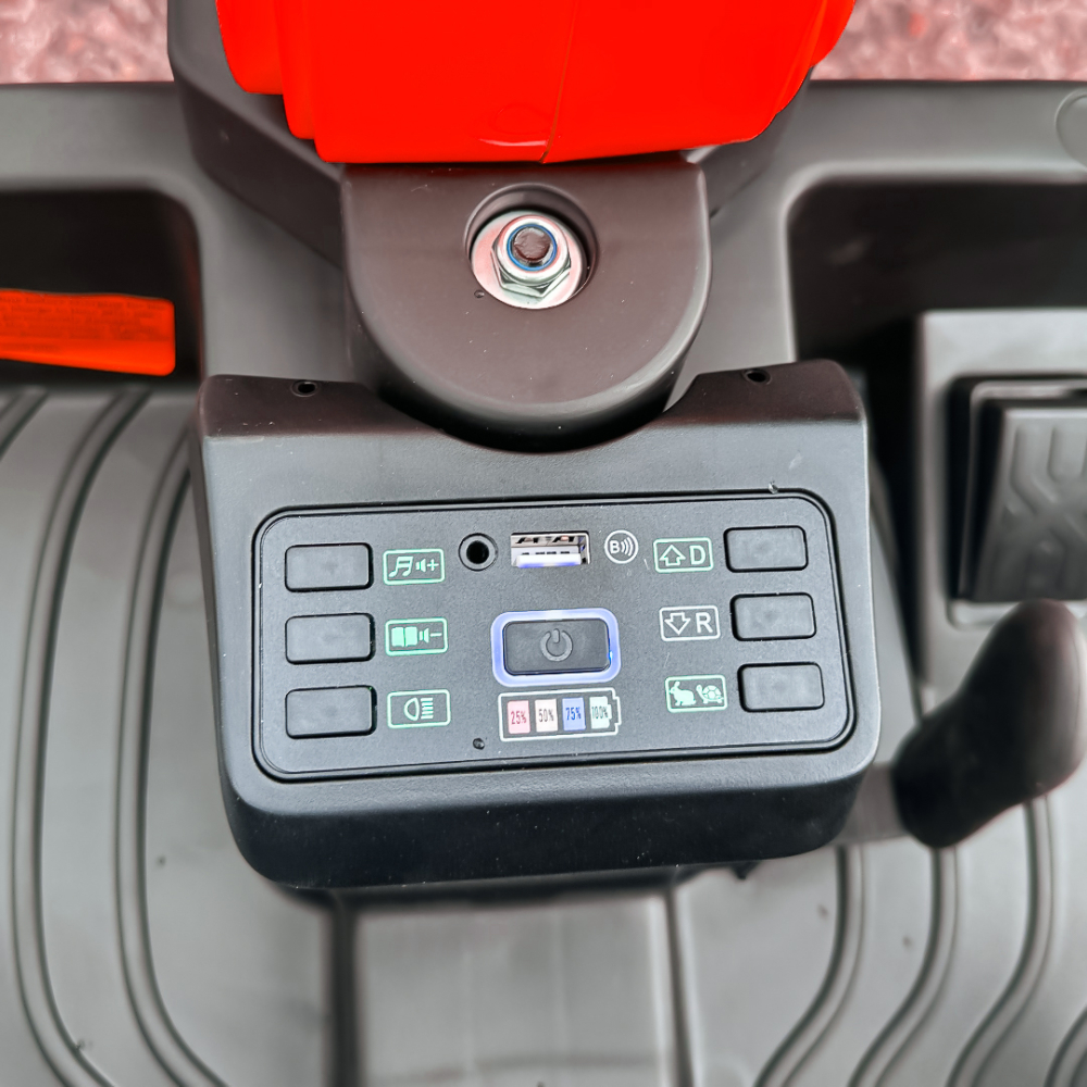 Excavator electric pentru copii model X7 cu scaun tapitat, telecomanda, 110W, 12V, rosu [12]