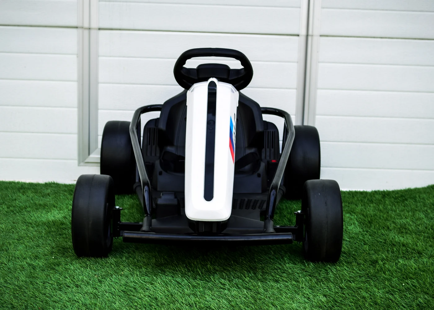 Go Kart electric pentru copii SX1968, 500W putere, 24V, roti moi, alb [7]