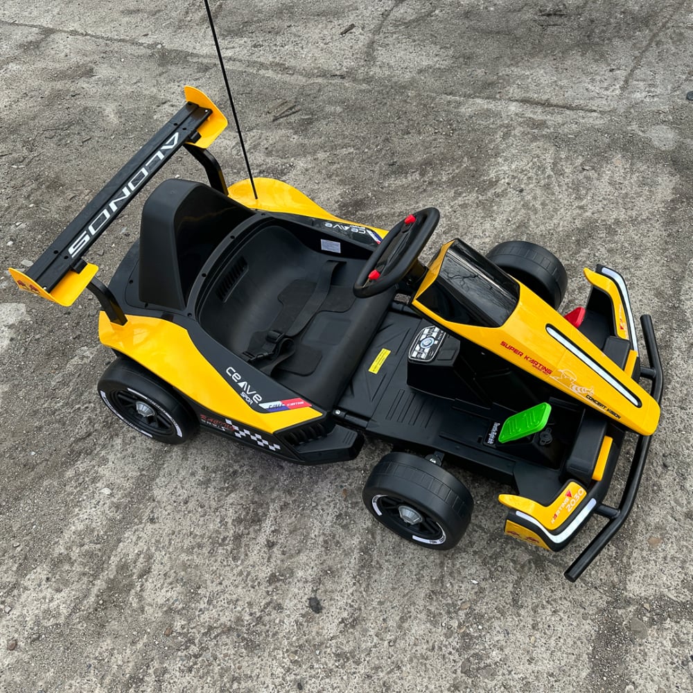 Kart electric pentru copii intre 3 si 11 ani, Racing F1, 90W, 12V, telecomanda inclusa, galben [10]