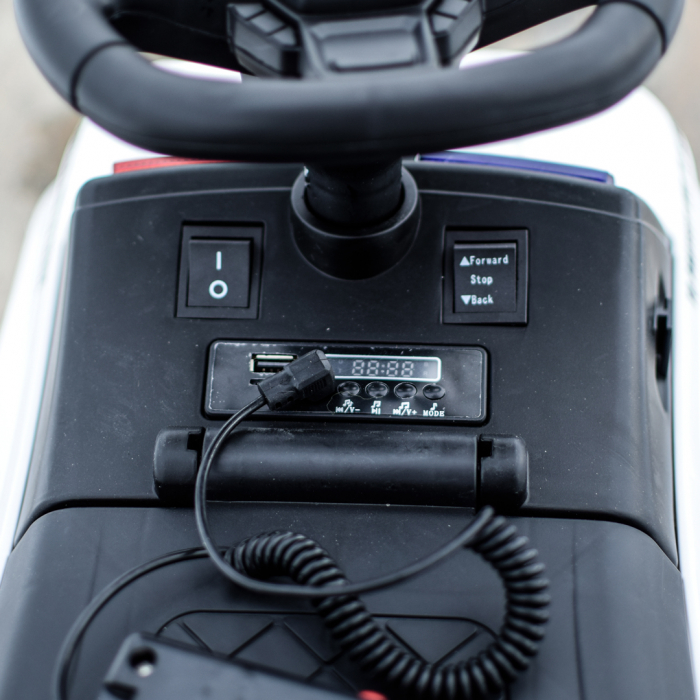 Masinuta de politie copii, Police 30W 6V, cu megafon si music player, alba [10]