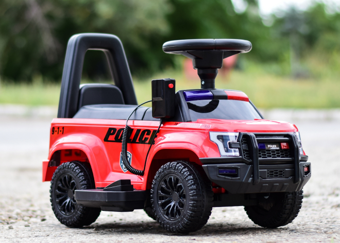 Children's ride on police car, 30W 6V, with megaphone and music player, red [3]