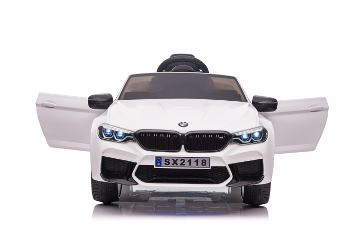 Masinuta electrica Bmw M5 Competition,12V, 90W, roti EVA, scaun tapitat,premium, alba [4]