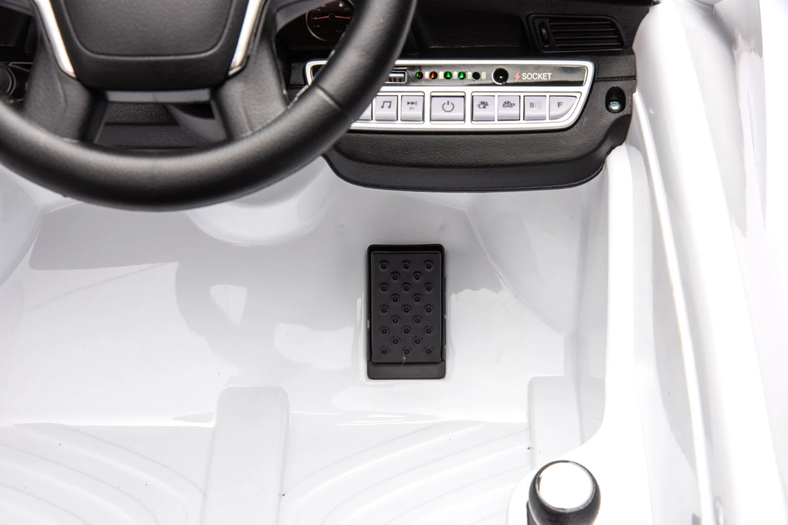 Masinuta electrica copii 2-5 ani, RUF CTR 3 70W 12V, premium, alba [6]