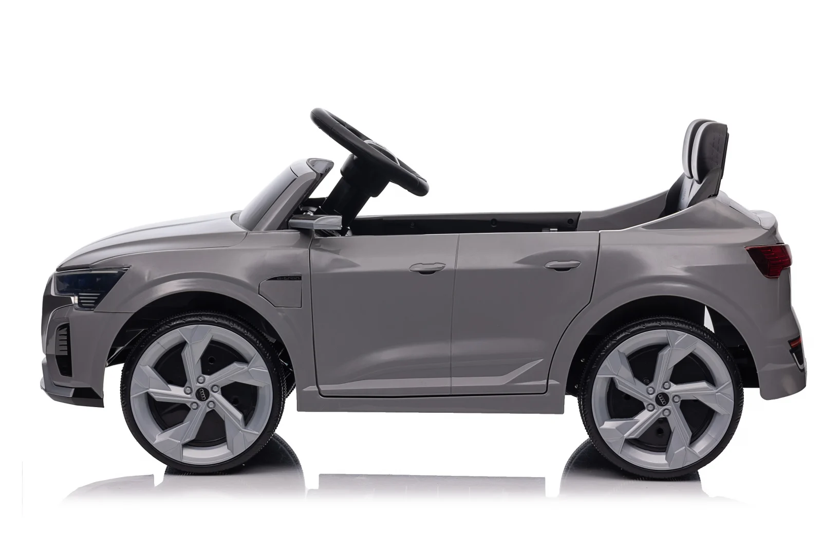 Masinuta electrica copii, Audi SQ8, 70W, 12V, roti moi EVA si scaun tapitat cu piele ecologica, gri [20]