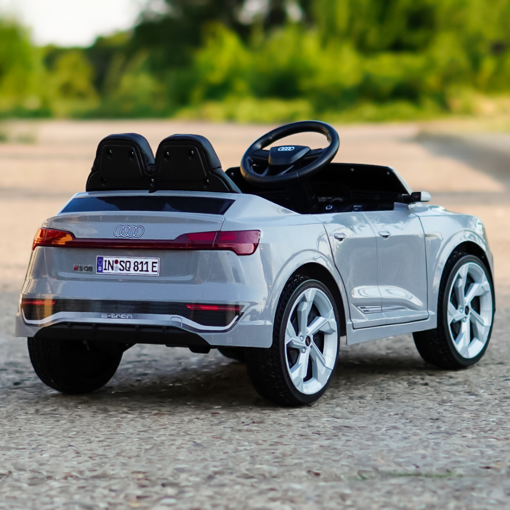 Masinuta electrica copii, Audi SQ8, 70W, 12V, roti moi EVA si scaun tapitat cu piele ecologica, gri [9]