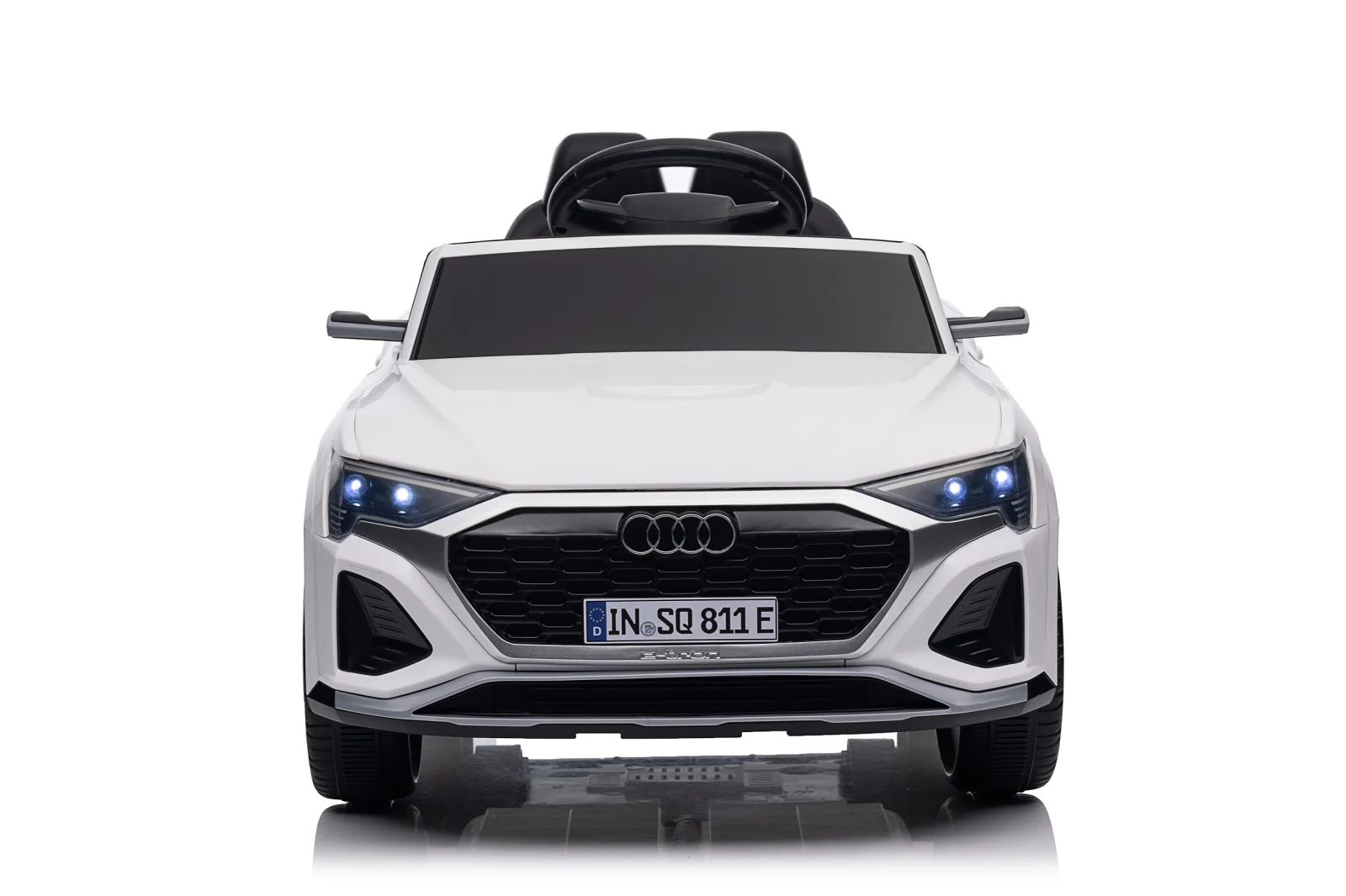 Licensed electric ride-on car for children Audi SQ8, remote control included, 70W, 12V, standard, white [2]